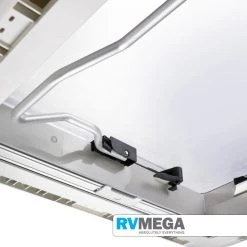 DOMETIC Heki 2 Roof Vent 960mm X 655mm & 43-52 Mounting Kit Essential Items